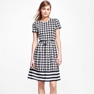 Brooks Brothers x Red Fleece Silk Houndstooth Dress Size 0